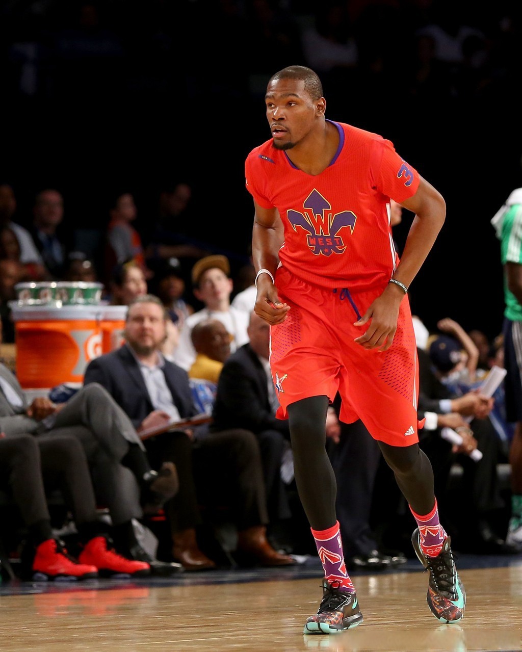 九游娱乐-转折点！新奥尔良鹈鹕复出首秀，全明星赛清晨攻防权衡，目标明确，数据趋势出现新变化的简单介绍